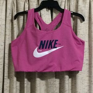 Nike Swoosh Plus Size Sports Bra